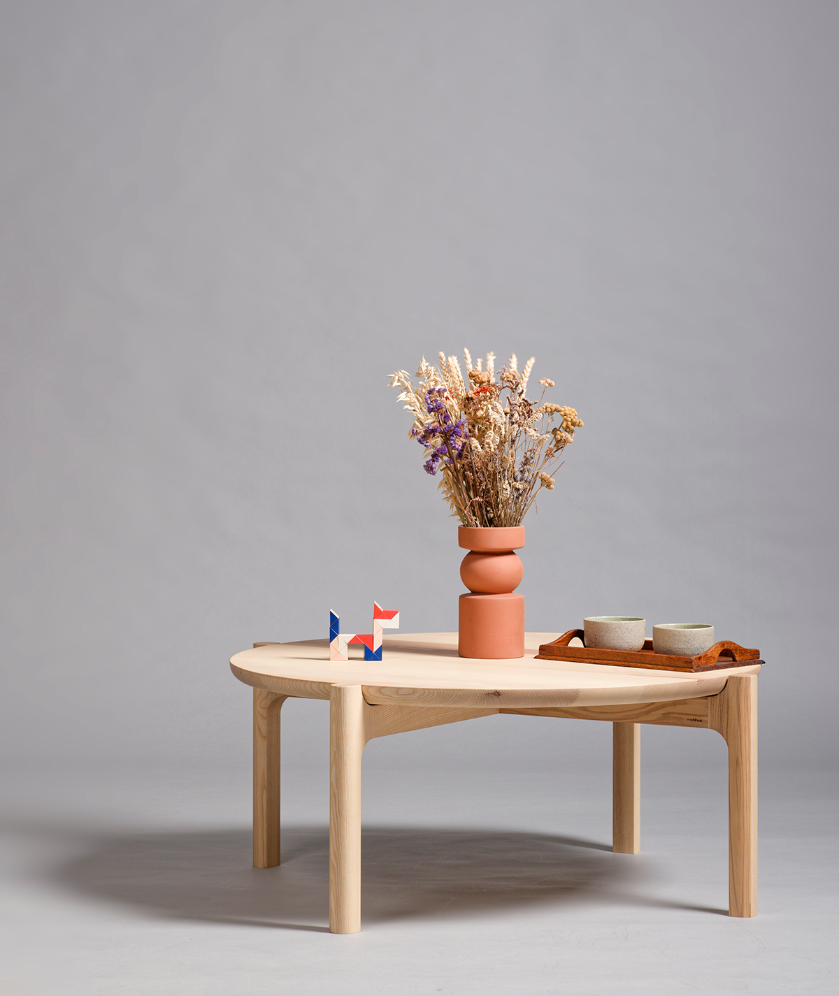 TABLE-BASSE-EN-FRENE-2