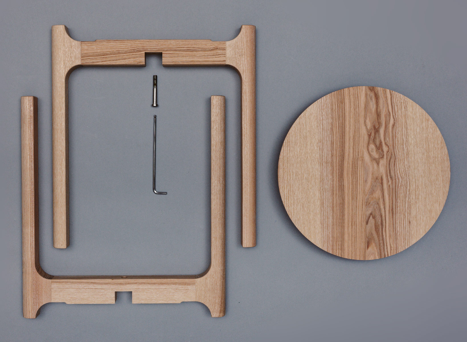 ESHETIQUE Tabouret mobhus en frêne